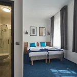 Fama Old Town Apartmanhotel 4*