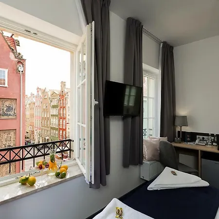 Aparthotel Fama Old Town