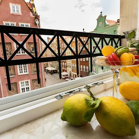 Aparthotel Fama Old Town 3*