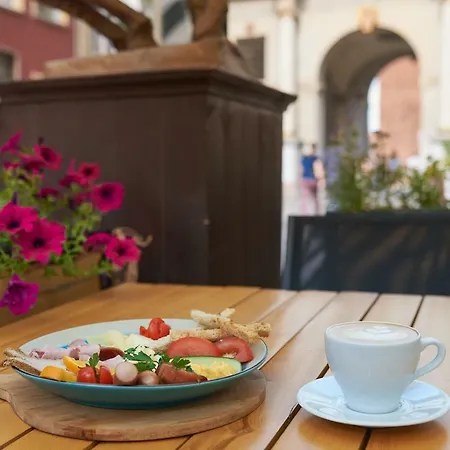 Fama Old Town Gdansk
