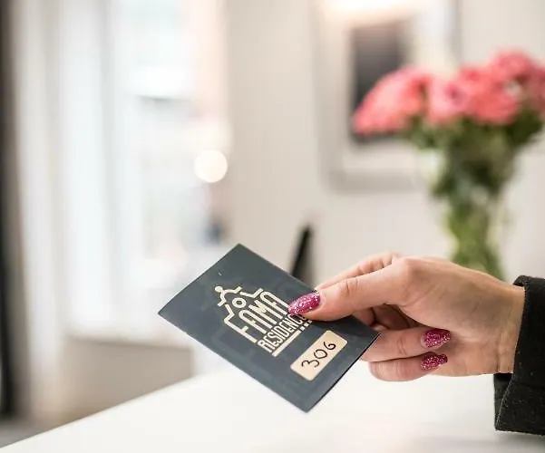 شقة فندقية Fama Old Town 4*