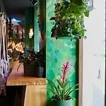 Fama Old Town 公寓式酒店
