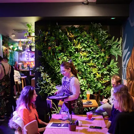 Fama Old Town 아파트호텔