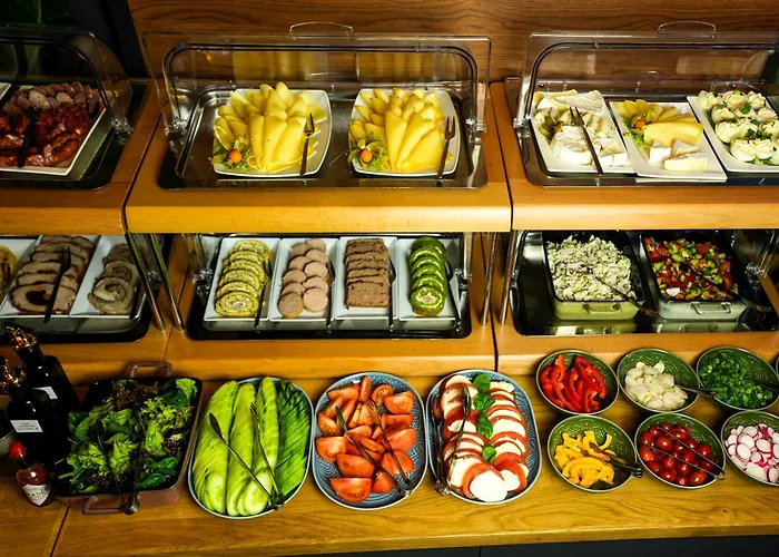 Aparthotel Fama Old Town 4*