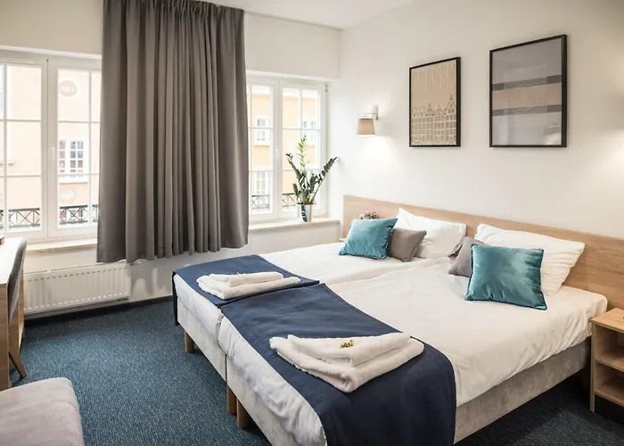 Fama Old Town Apartmanhotel 4*