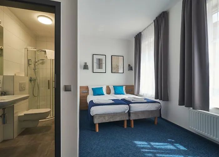 Fama Old Town Apartmanhotel 4*